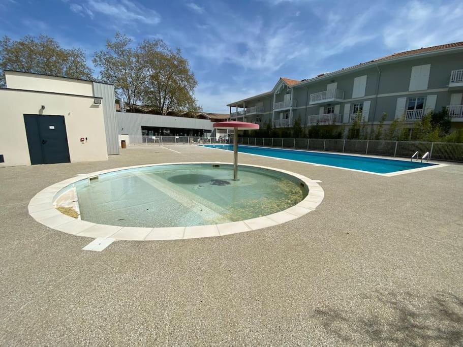 Maison Typee Arcachonnaise Avec Piscine Commune La Teste-de-Buch Esterno foto